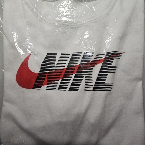 NIKE - White T-Shirt - Unisex - Picture 10 of 13